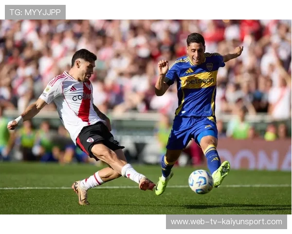 博卡青年高压逼抢奏效，制造多次失误，博卡青年图片